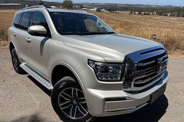 2025 GWM Tank 500 Lux Hybrid P03