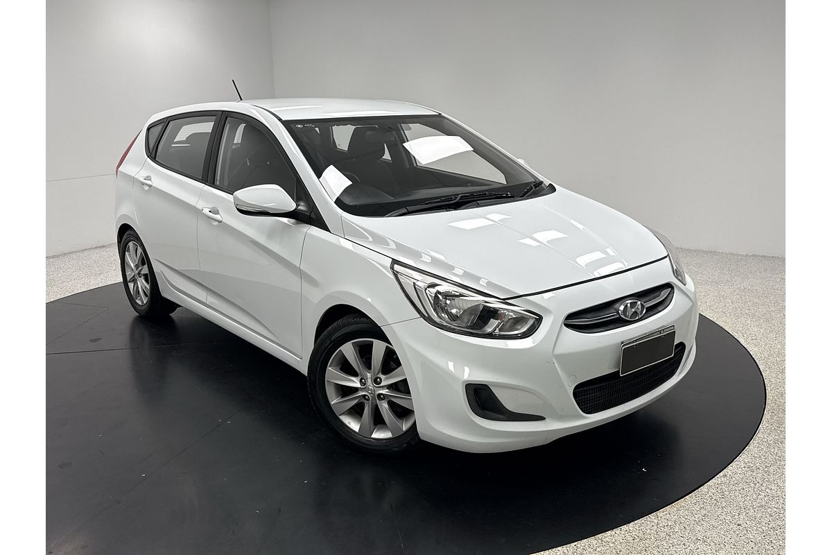 2017 Hyundai Accent Sport RB5