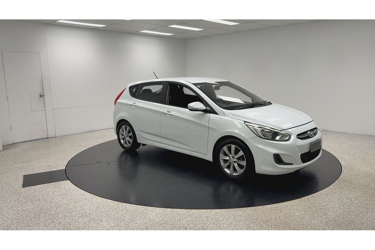 2017 Hyundai Accent Sport RB5