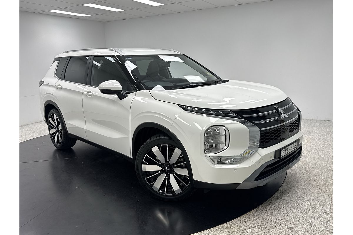 2025 Mitsubishi Outlander Aspire ZM