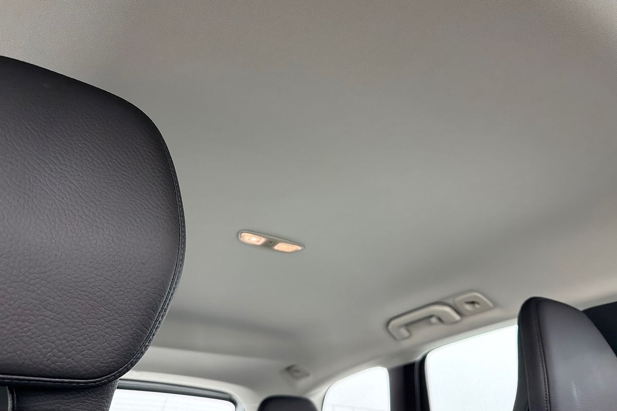 2023 Volvo XC60 Ultimate B6 Dark