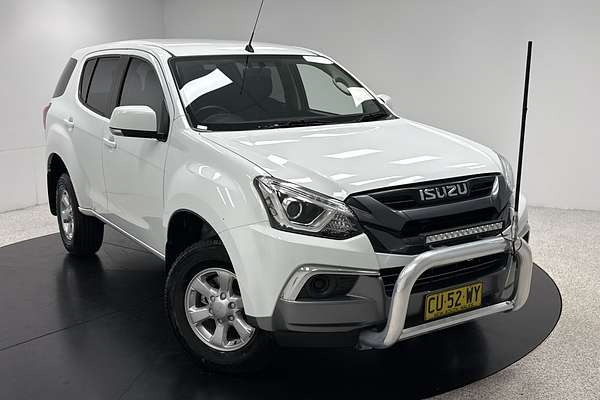2019 Isuzu MU-X LS-M