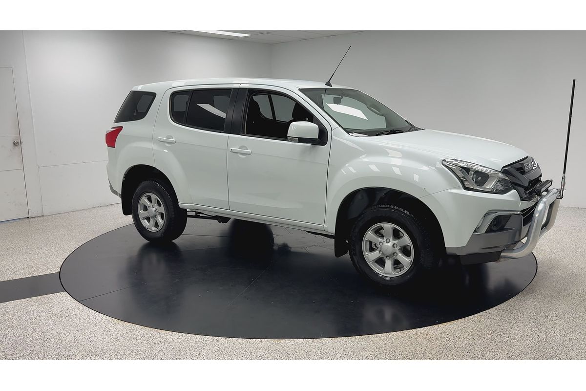 2019 Isuzu MU-X LS-M