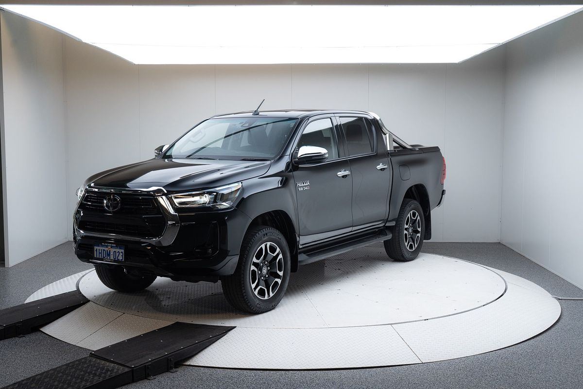2020 Toyota Hilux SR5 GUN126R 4X4