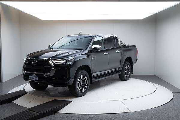 2020 Toyota Hilux SR5 GUN126R 4X4