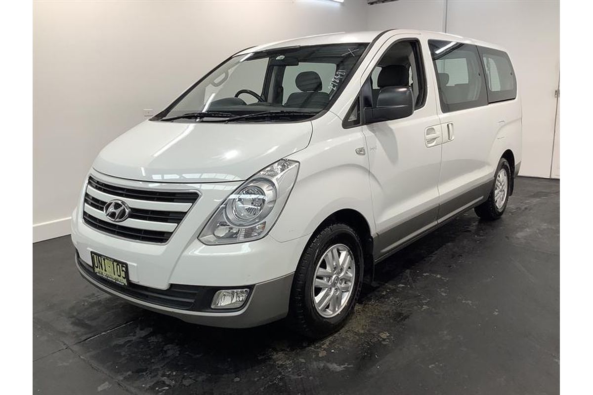 2016 Hyundai iMax TQ3-W Series II