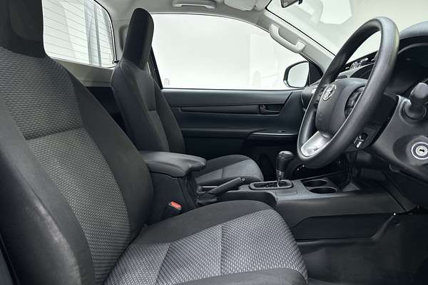 2024 Toyota Hilux Workmate TGN121R Rear Wheel Drive thumb-10