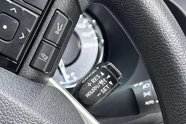 2024 Toyota Hilux Workmate TGN121R Rear Wheel Drive thumb-14