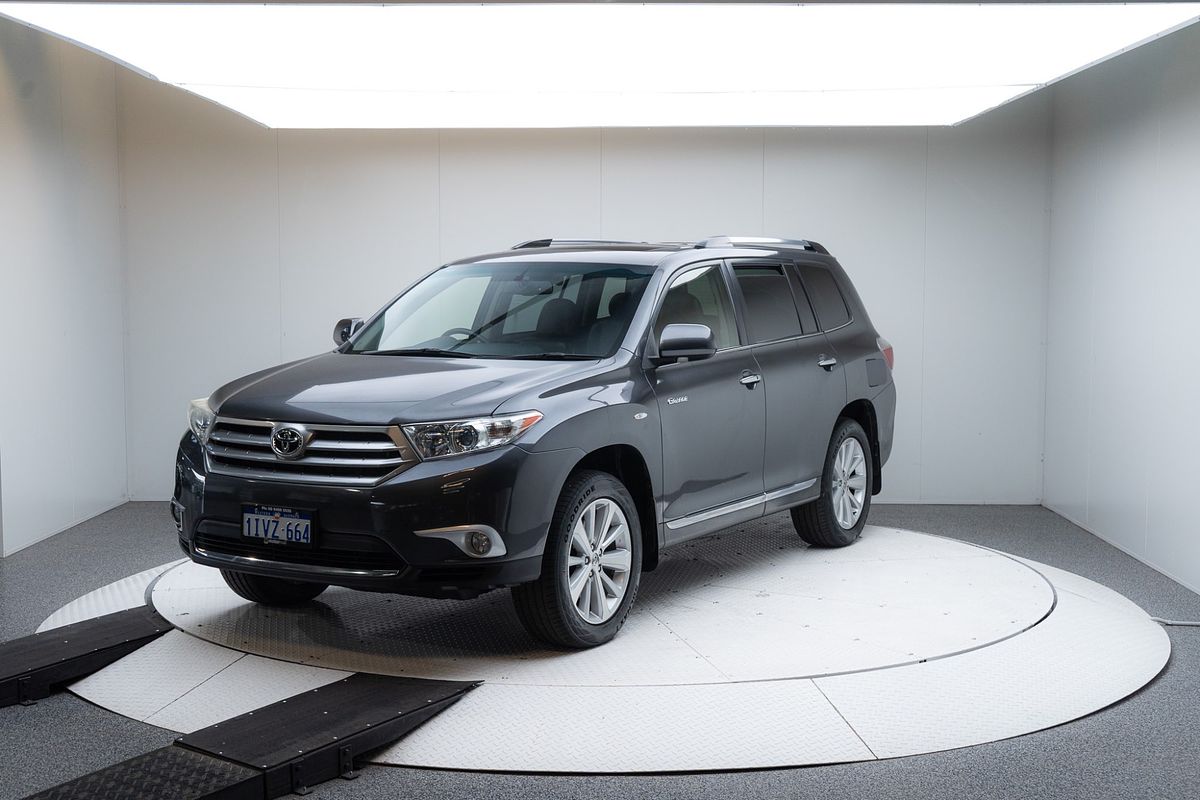 2013 Toyota Kluger Grande GSU45R