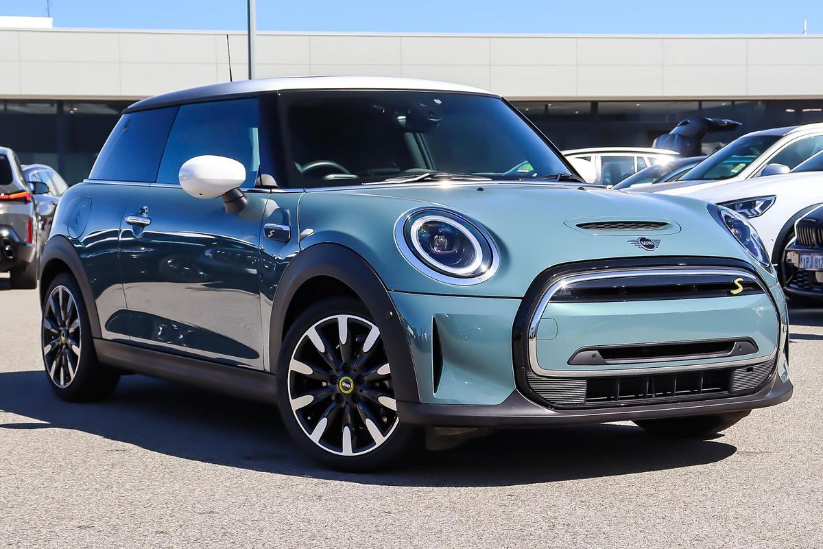 2022 MINI Hatch Cooper SE Classic F56 LCI-2