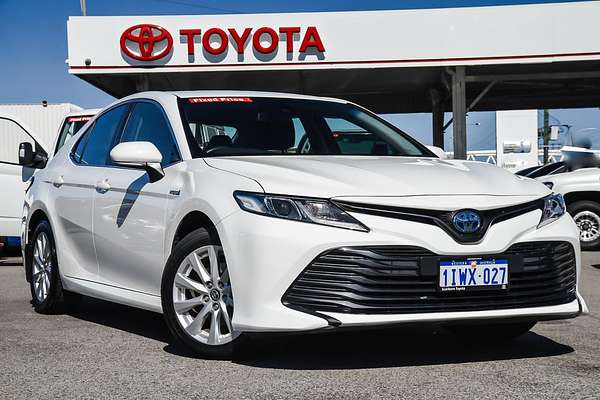 2019 Toyota Camry Ascent AXVH71R