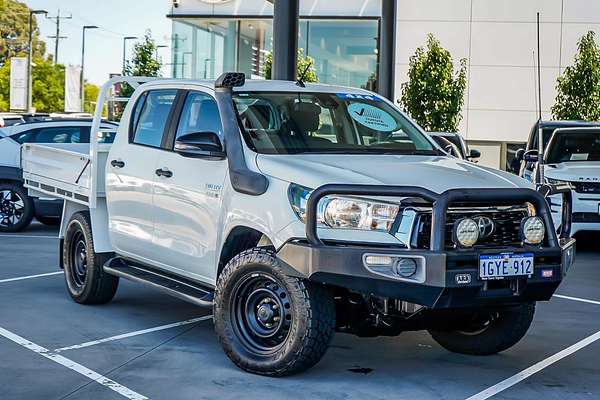 2019 Toyota HILUX SR (4x4) GUN126R MY19 4X4