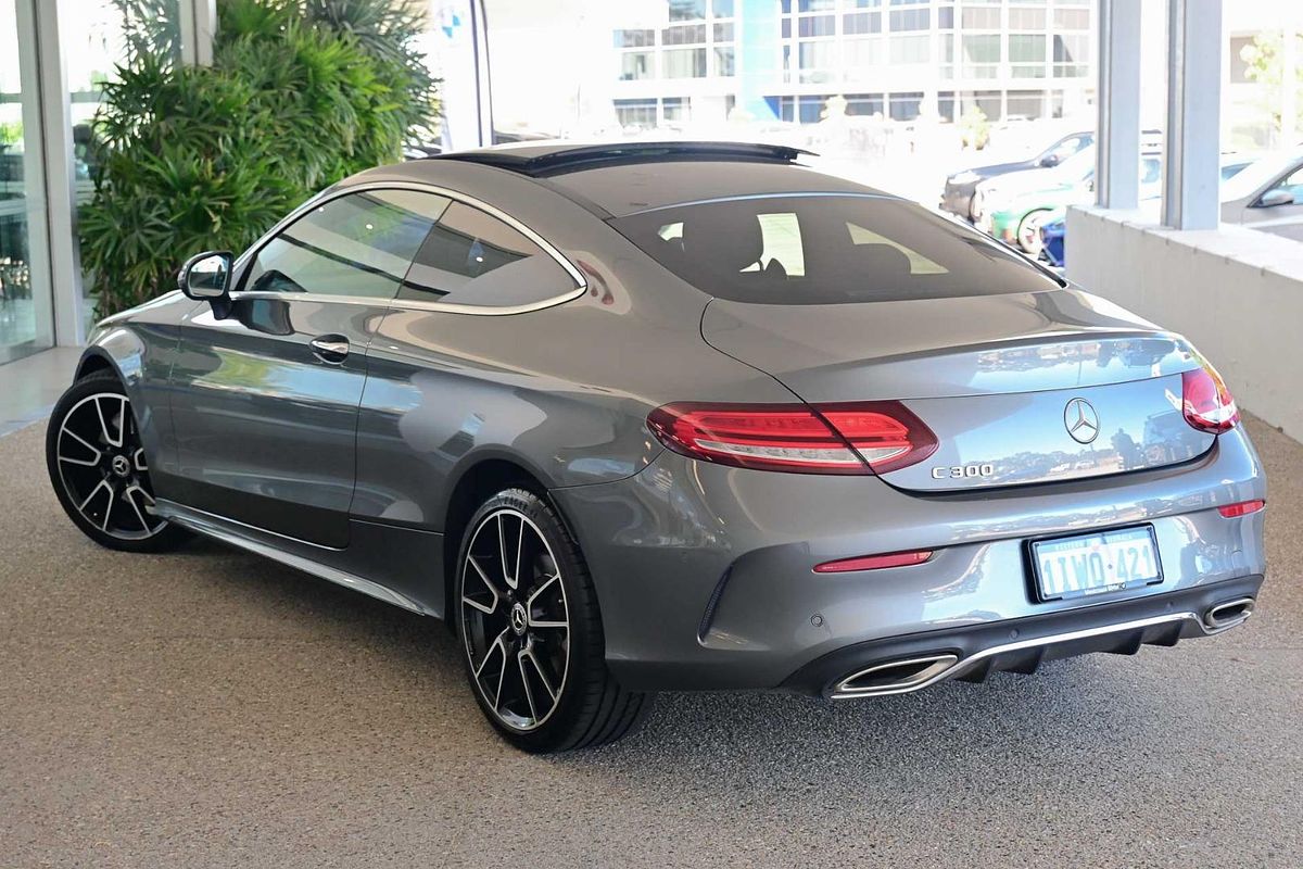 2021 Mercedes-Benz C-Class C300 C205