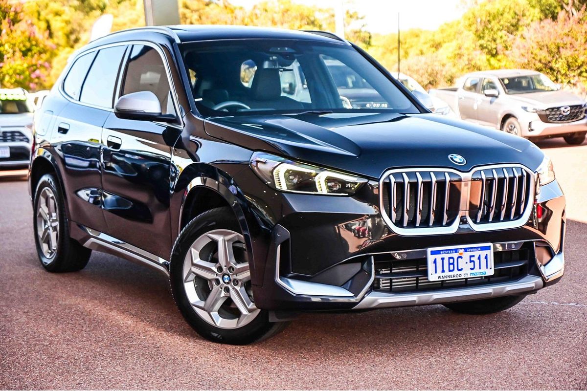 2023 BMW X1 sDrive18i U11