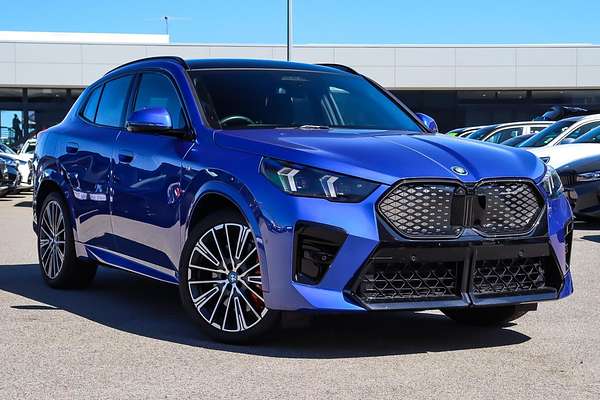 2025 BMW iX2 eDrive20 M Sport U10