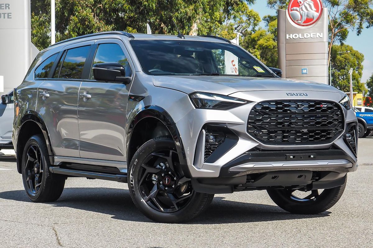 2026 Isuzu MU-X X-TERRAIN
