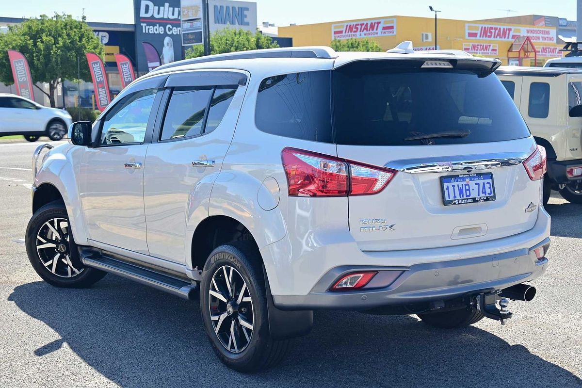 2020 Isuzu MU-X LS-T