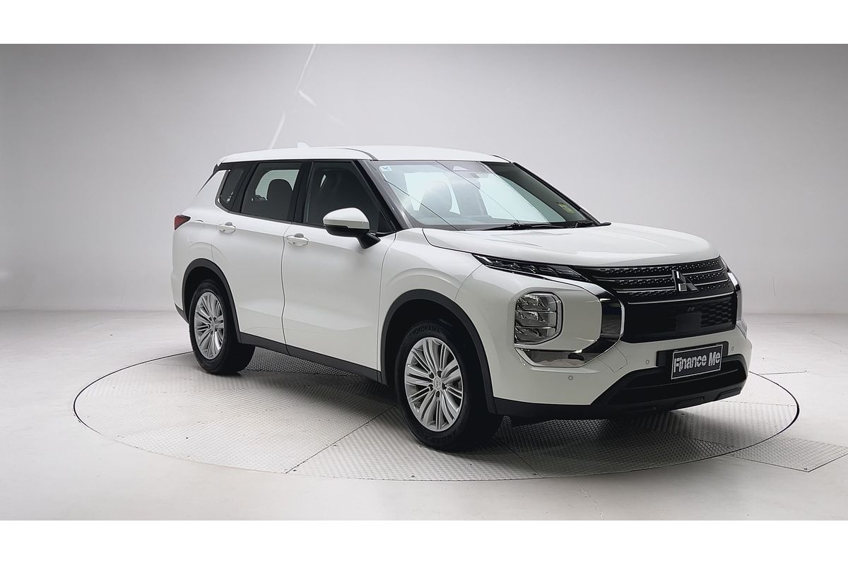 2023 Mitsubishi Outlander ES ZM