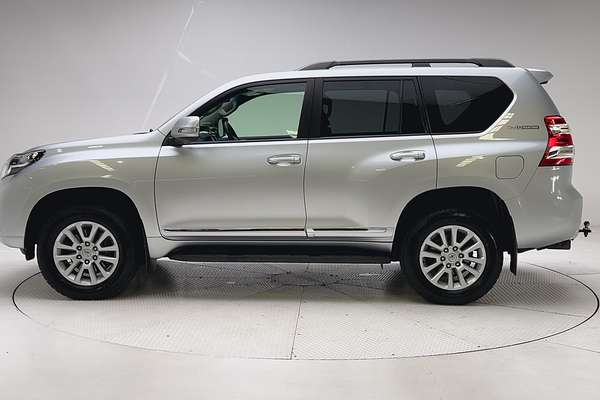 2017 Toyota Landcruiser Prado Altitude GDJ150R thumb-4
