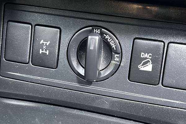 2017 Toyota Landcruiser Prado Altitude GDJ150R thumb-16