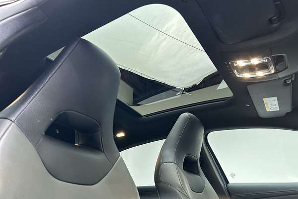 2021 Mercedes-Benz A-Class A35 AMG V177 thumb-14