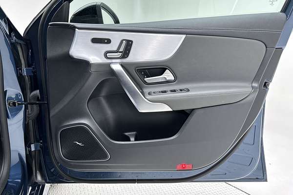 2021 Mercedes-Benz A-Class A35 AMG V177 thumb-18