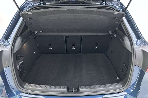 2021 Mercedes-Benz A-Class A35 AMG V177 thumb-20