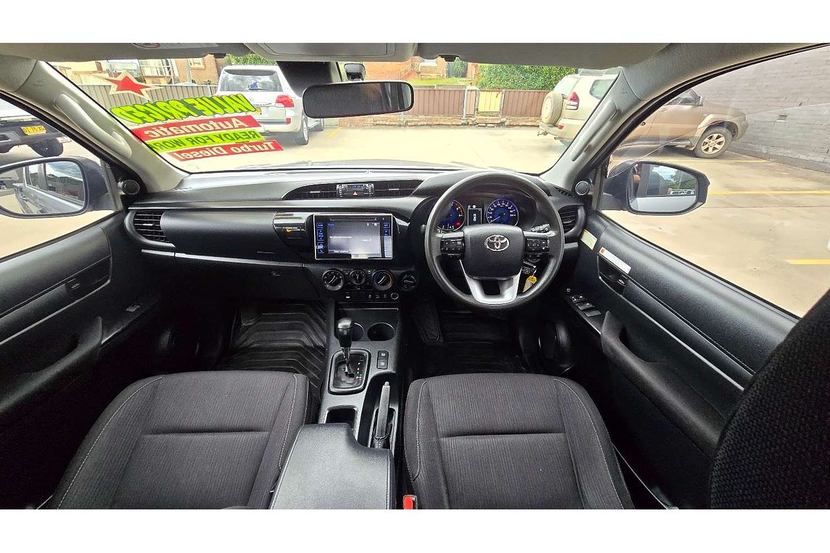 2020 Toyota Hilux SR GUN126R 4X4