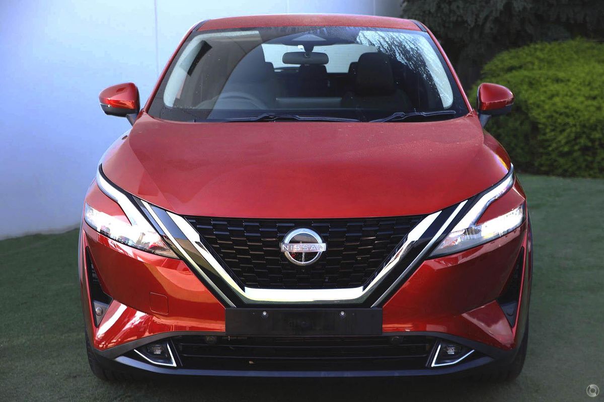 2023 Nissan QASHQAI ST+ J12