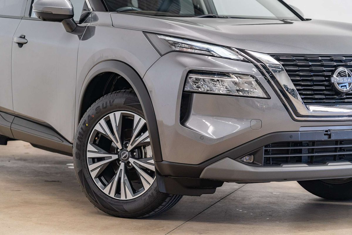 2023 Nissan X-TRAIL ST-L T33