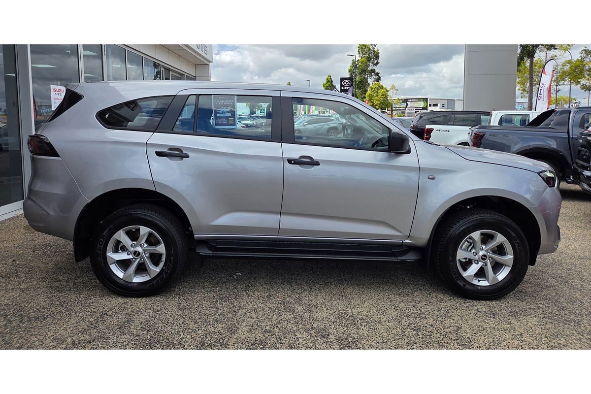 2025 Isuzu MU-X LS-M