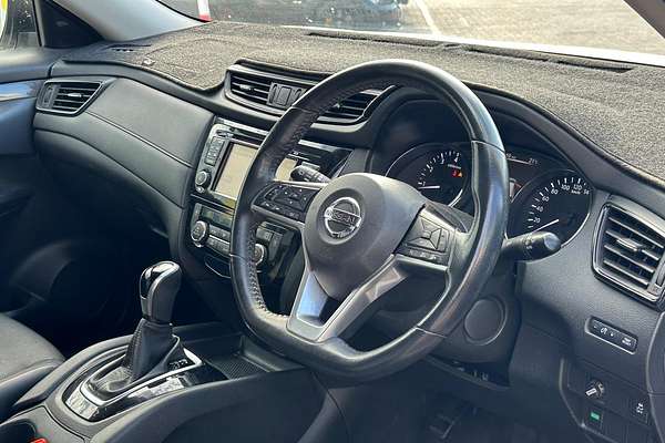 2017 Nissan X-TRAIL ST-L T32 thumb-3