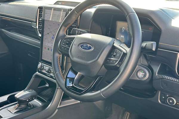 2025 Ford Ranger Wildtrak 4X4 3.0L thumb-4