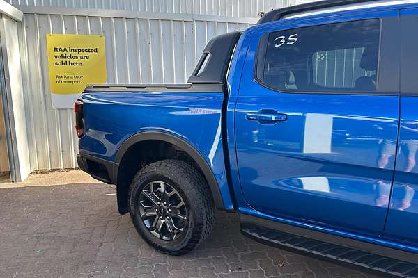 2025 Ford Ranger Wildtrak 4X4 3.0L thumb-6