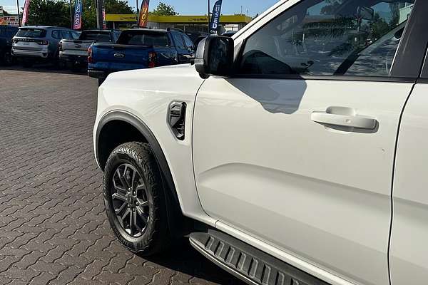 2022 Ford Ranger Wildtrak 4X4 2.0L thumb-12