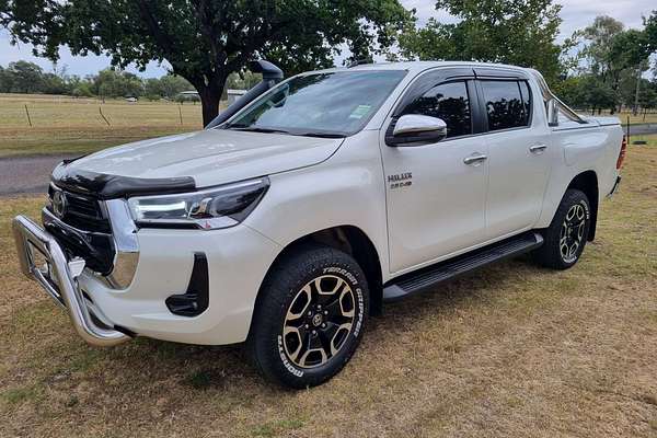 2020 Toyota Hilux SR5 GUN126R 4X4