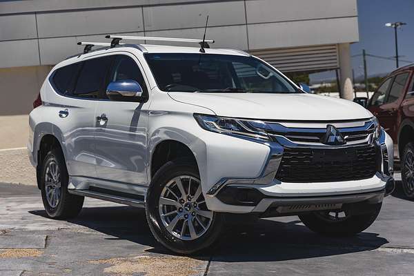 2018 Mitsubishi Pajero Sport GLX QE