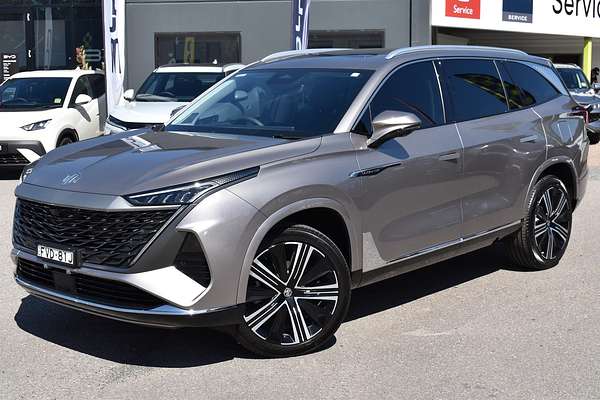 2025 MG QS Essence IS31