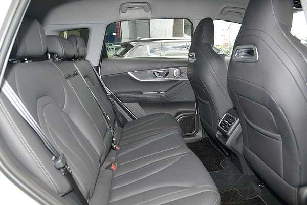 2025 Chery Tiggo 7 Super Hybrid Urban T32 thumb-8