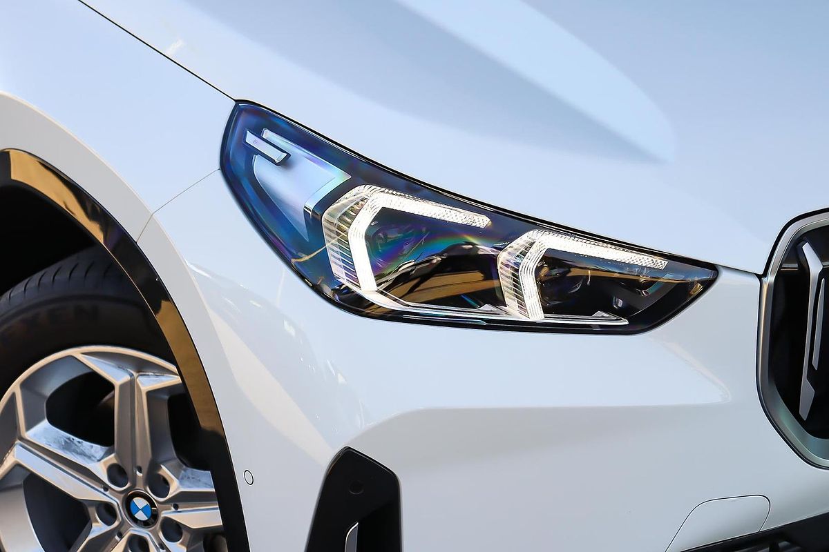 2025 BMW X1 sDrive18i U11