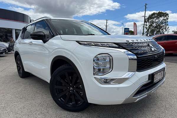 2022 Mitsubishi Outlander Exceed ZM