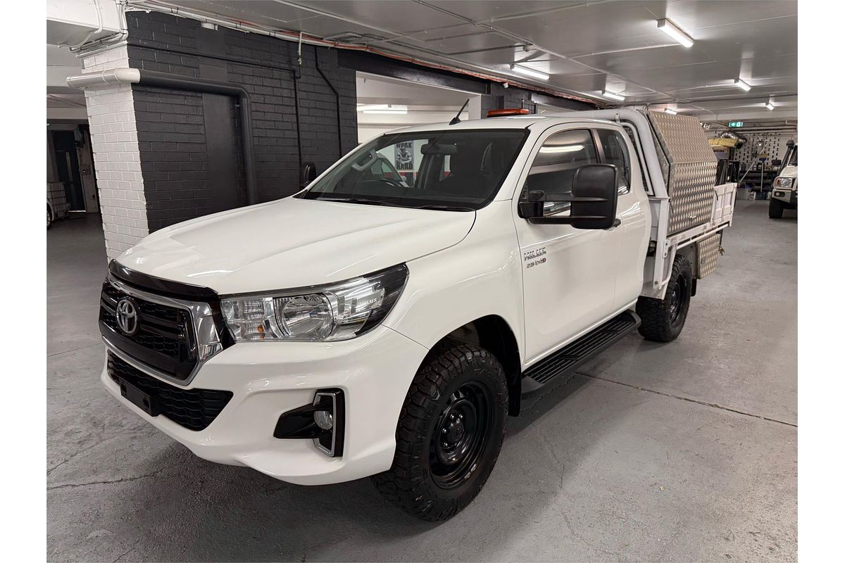 2018 Toyota Hilux SR (4x4) GUN126R MY19 4X4