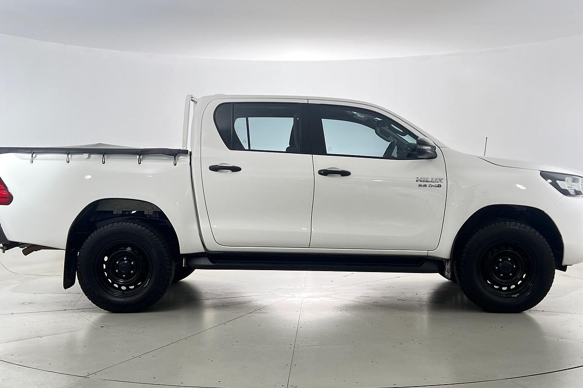 2022 Toyota Hilux SR GUN126R 4X4