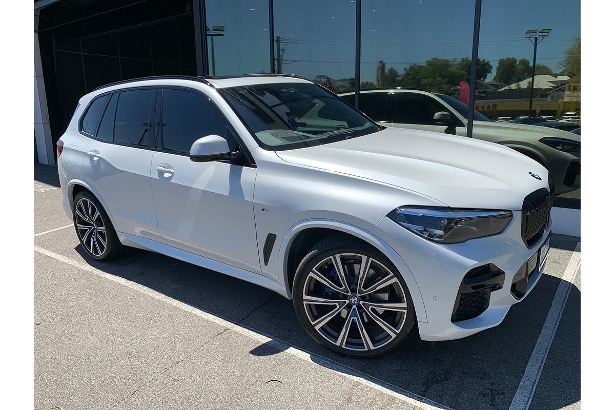 2022 BMW X5 xDrive30d M Sport G05