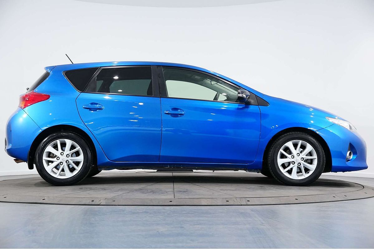 2014 Toyota Corolla Ascent Sport ZRE182R