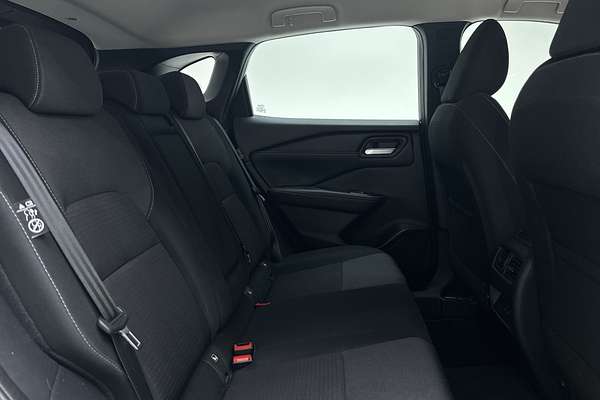 2022 Nissan QASHQAI ST J12 thumb-11