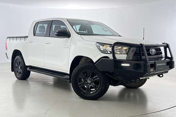 2023 Toyota Hilux SR GUN126R