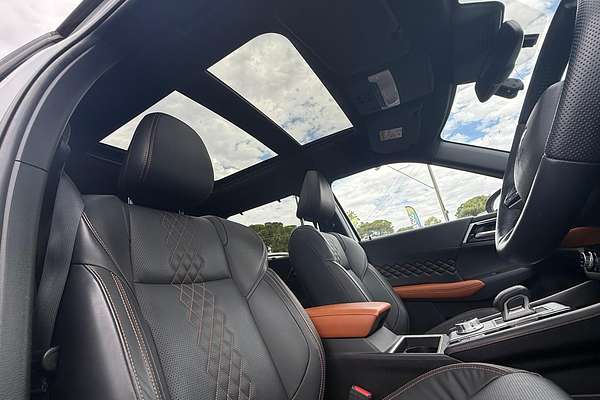 2023 Mitsubishi Outlander Exceed Tourer ZM thumb-17