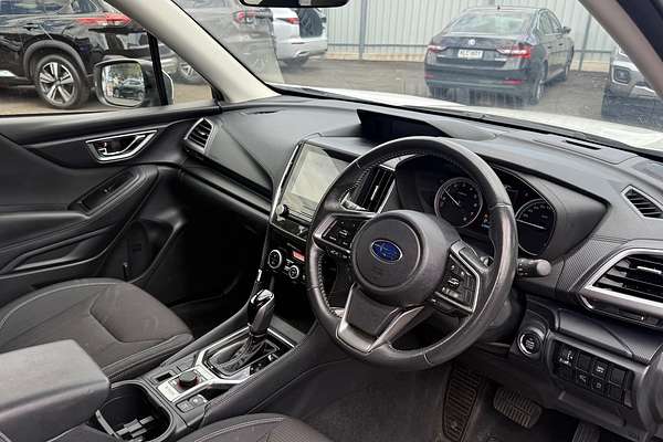 2024 Subaru Forester 2.5i S5 thumb-7