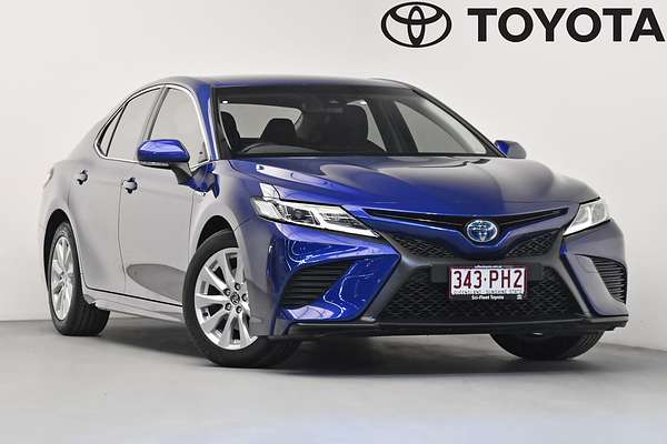 2020 Toyota Camry Ascent Sport AXVH70R